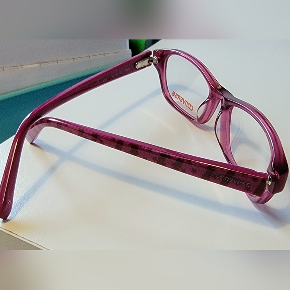 Converse Kids Frame - Picture 2 of 7